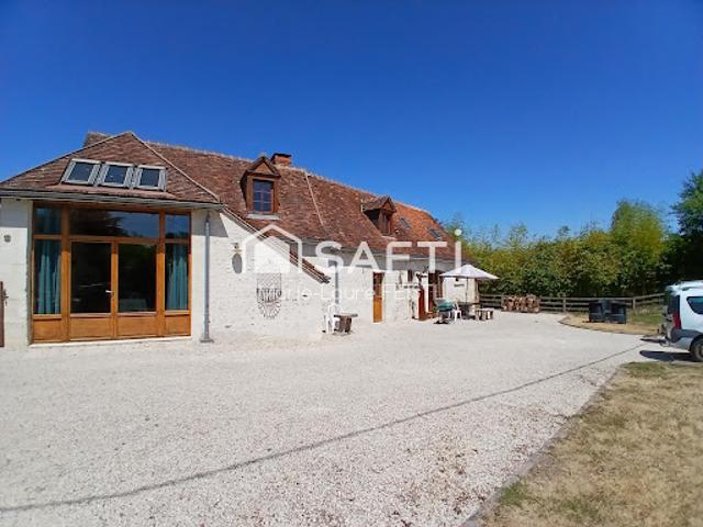 Vente Maison 13 pièces 295 m2 Charnizay