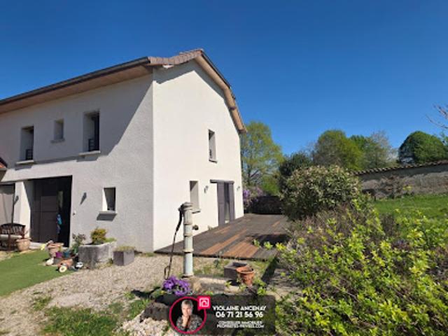 Vente Maison 13 pièces 340 m2 Chimilin