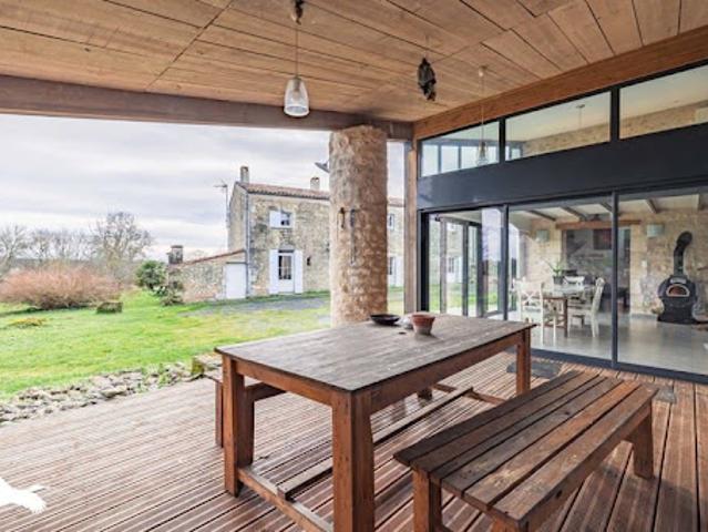 Vente Maison 13 pièces 344 m2 Champagne