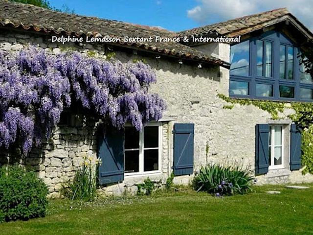 Vente Maison 13 pièces 365 m2 Eymet