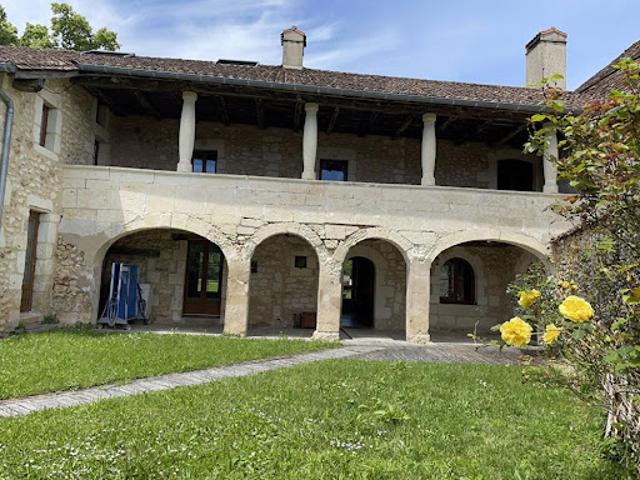 Vente Maison 13 pièces 380 m2 Jaure