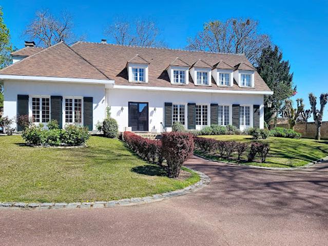 Vente Maison 13 pièces 387 m2 Chauny