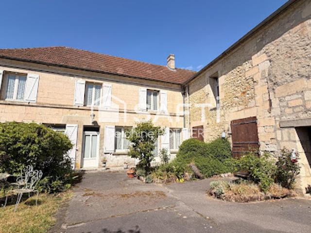 Vente Maison 13 pièces 393 m2 Crepy en valois