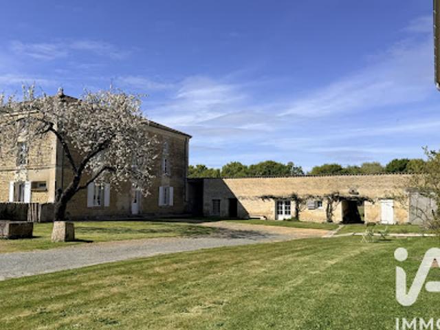 Vente Maison 13 pièces 325 m2 La Ronde