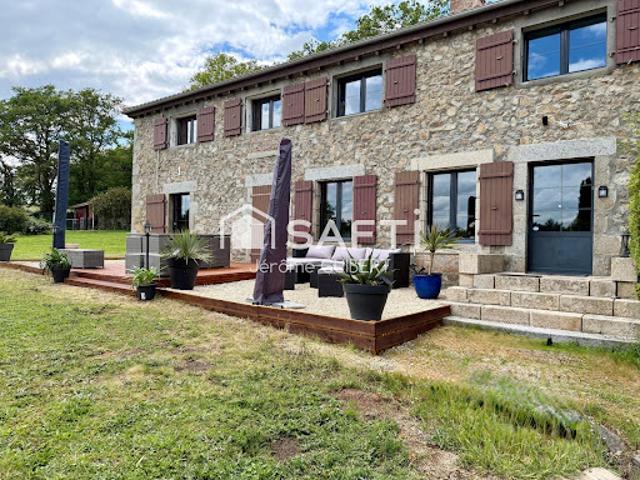 Vente Maison 13 pièces 328 m2 Bressuire