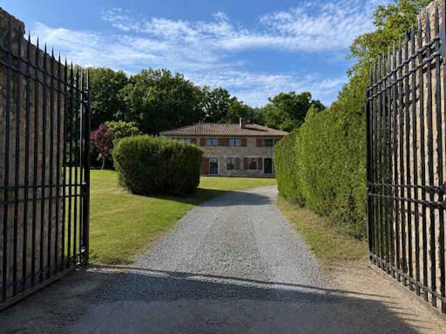 Vente Maison 13 pièces 334 m2 Bressuire