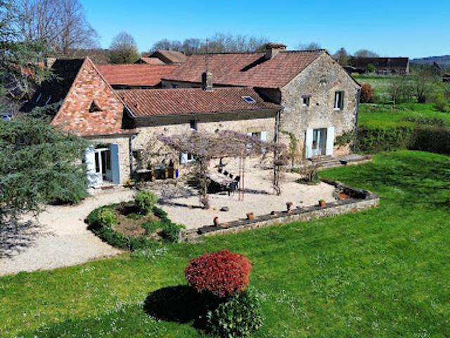 Vente Maison 13 pièces 440 m2 Belves
