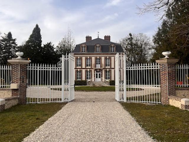 Vente Maison 13 pièces 400 m2 Lamblore