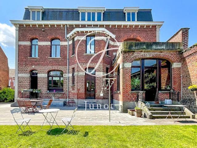 Vente Maison 13 pièces 435 m2 Deûlémont