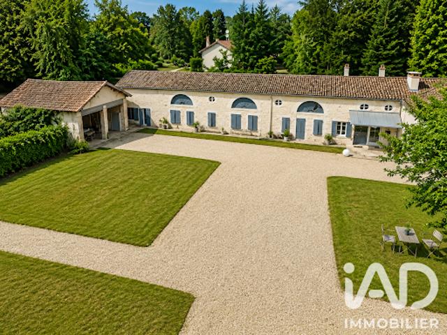 Vente Maison 13 pièces 439 m2 Barbaste
