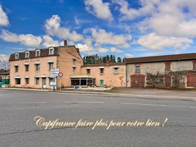 Vente Maison 13 pièces 530 m2 La Clayette
