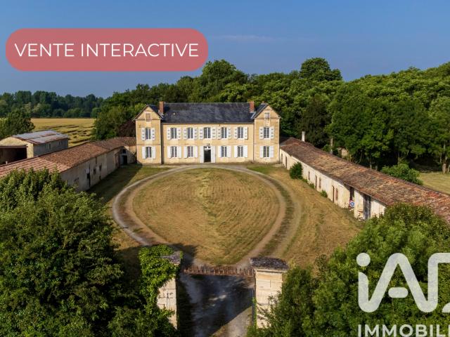 Vente maison 14 pièces Mauzé sur le Mignon 79