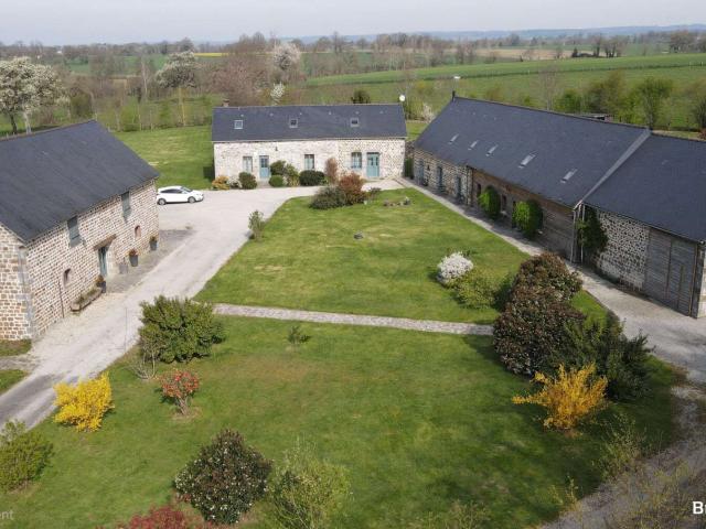 Vente maison 14 pièces Bagnoles de l'Orne 61