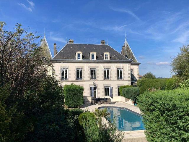 Vente maison 14 pièces Châlus 87