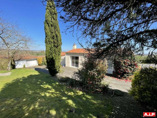 Vente maison 14 pièces Pouzauges 85