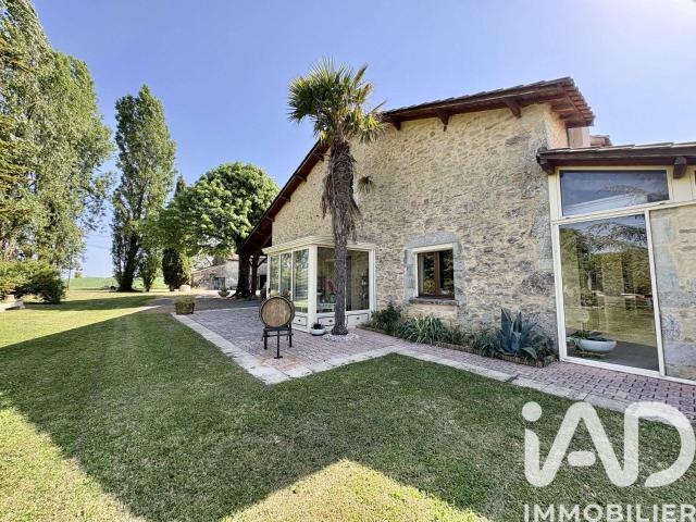 Vente maison 14 pièces Saint Méard de Gurçon 24