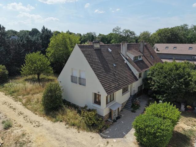 Vente Maison 14 pièces 188 m2 Viry chatillon