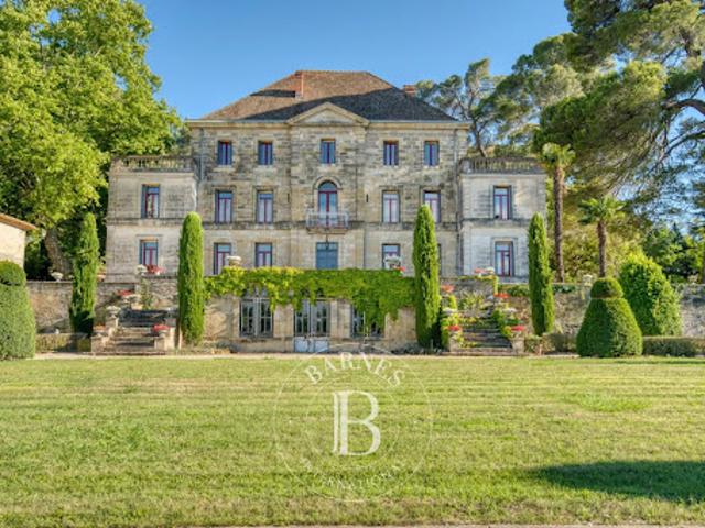 Vente Maison 14 pièces 1300 m2 Pezenas