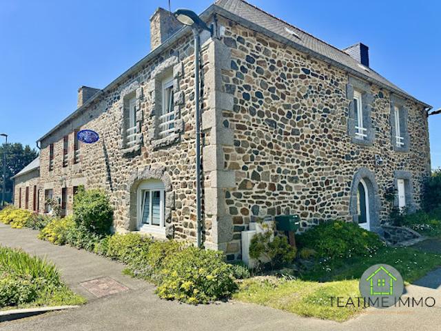 Vente Maison 14 pièces 275 m2 Le faouet