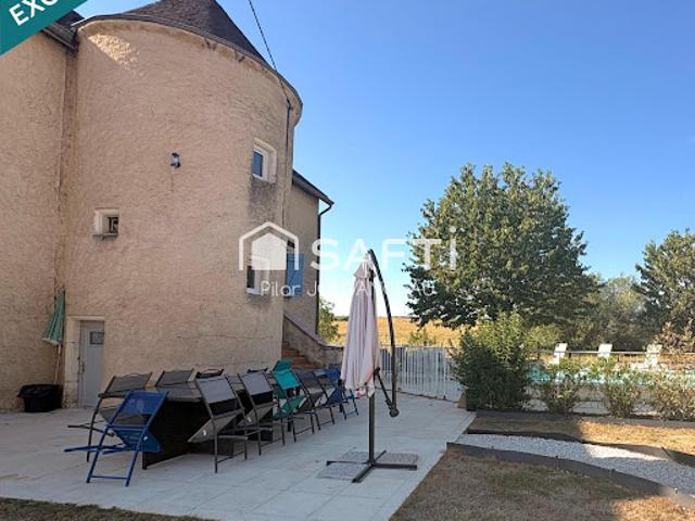Vente Maison 14 pièces 280 m2 Fontaines