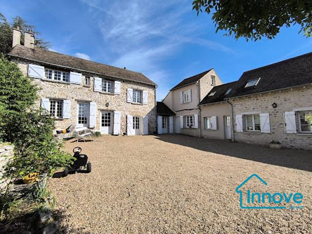 Vente Maison 14 pièces 290.6 m2 Guerville