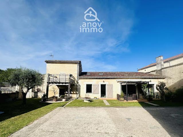 Vente Maison 14 pièces 291.39 m2 Vibrac