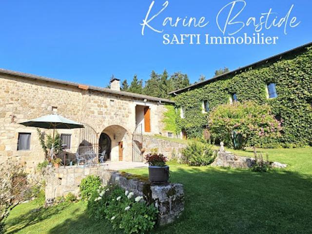 Vente Maison 14 pièces 225 m2 Salettes