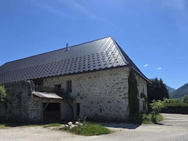 Vente Maison 14 pièces 345 m2 Lescheraines