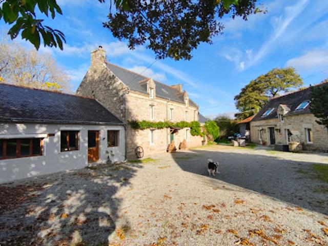 Vente Maison 14 pièces 354 m2 Melrand