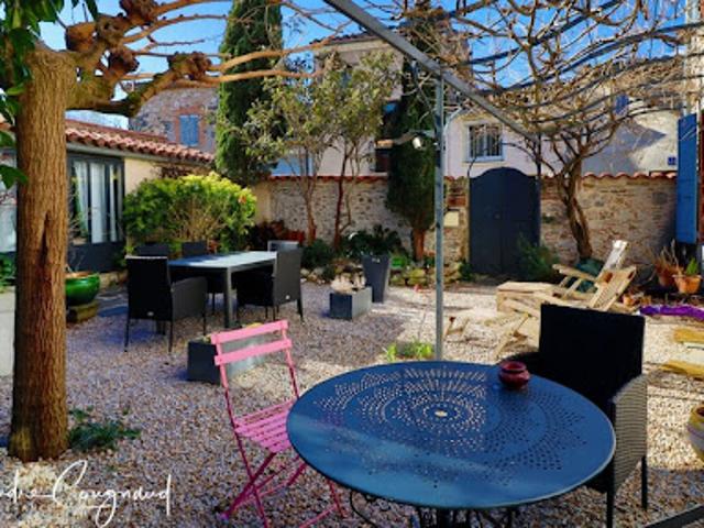 Vente Maison 14 pièces 360 m2 Dourgne