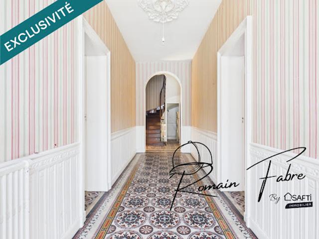 Vente Maison 14 pièces 397 m2 Laruscade