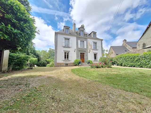 Vente Maison 14 pièces 300 m2 Ploeuc L'Hermitage