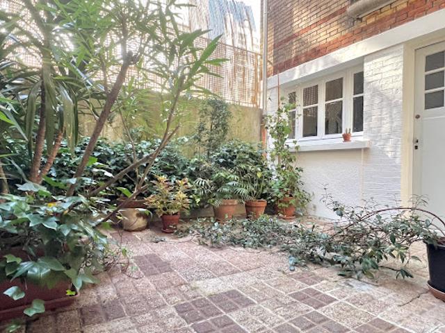 Vente Maison 14 pièces 302.33 m2 Montreuil