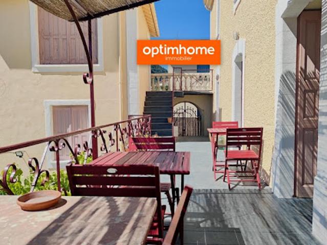 Vente Maison 12 pièces 328 m2 Ria Sirach