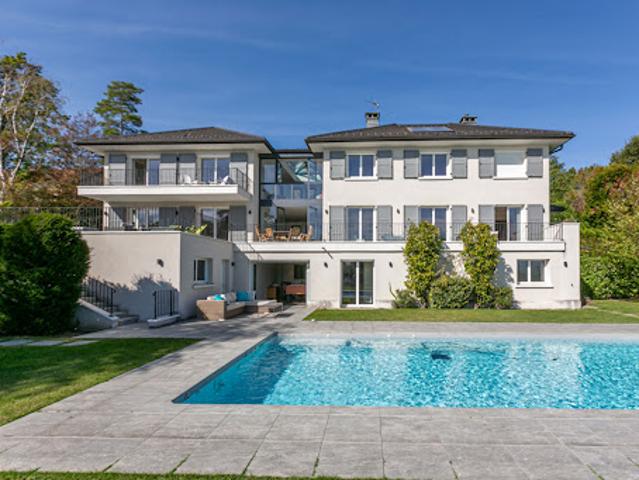 Vente Maison 14 pièces 448 m2 Grilly