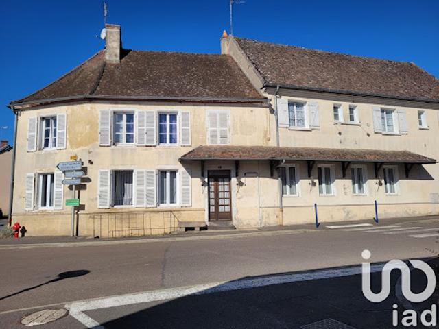 Vente Maison 14 pièces 418 m2 Issy l'Evêque