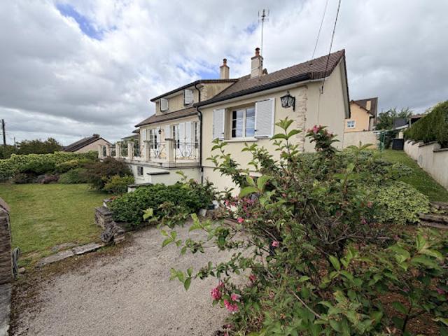 Vente Maison 5 pièces 158 m2 Villers la Faye