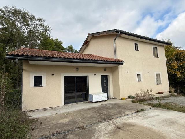 Vente Maison 152 m² à Marcilly le Châtel 249 900 ¤