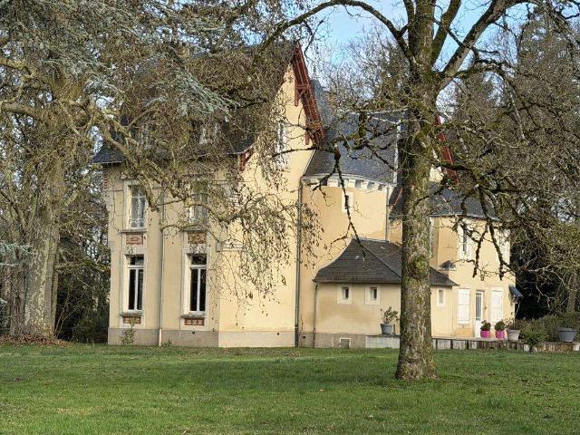 Vente maison 15 pièces Changé 72