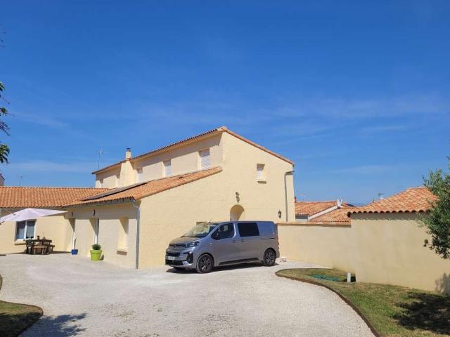 Vente maison 15 pièces La Roche sur Yon 85