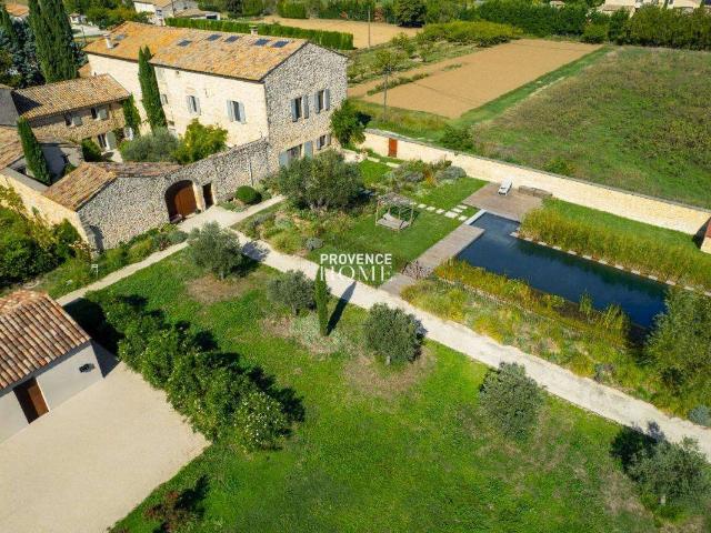 Vente maison 15 pièces Robion 84