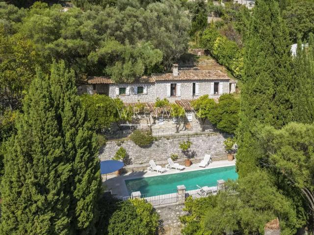Vente maison 15 pièces Saint Paul de Vence 06