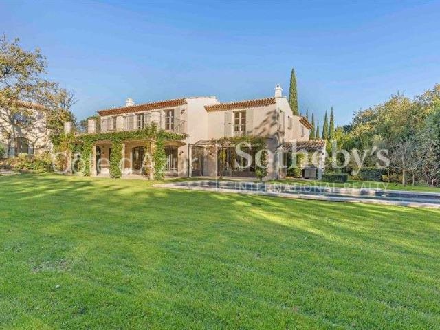 Vente maison 15 pièces Saint Tropez 83