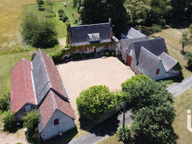 Vente Maison 15 pièces 269 m2 Luynes