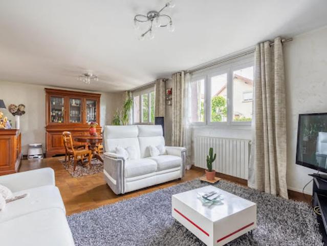 Vente Maison 15 pièces 220 m2 Drancy