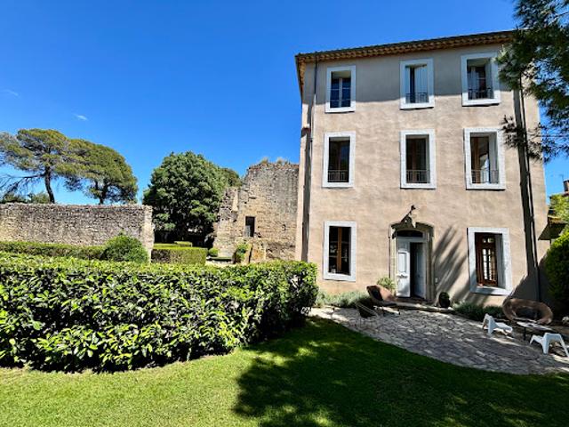 Vente Maison 15 pièces 345 m2 Beziers