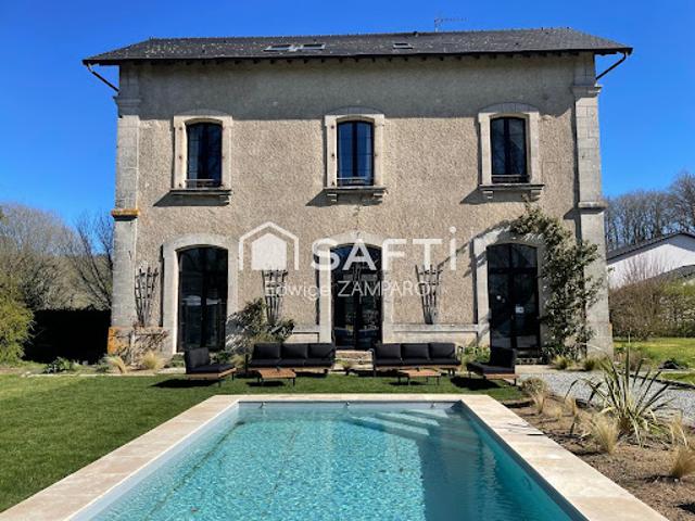 Vente Maison 15 pièces 379 m2 Champagnac la Rivière