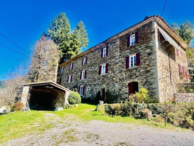 Vente Maison 15 pièces 321 m2 Saint Jean du Gard