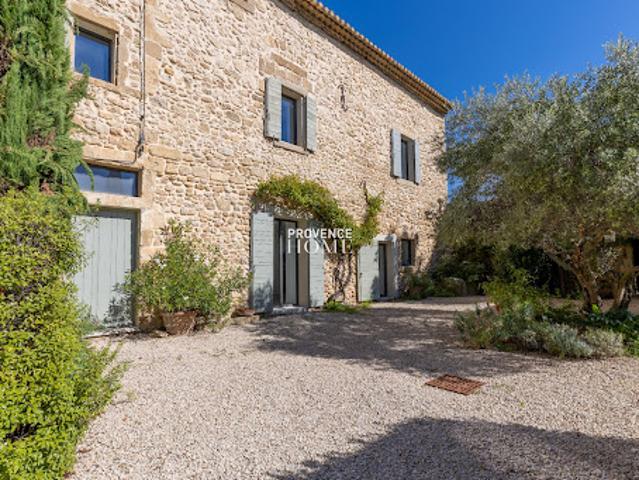 Vente Maison 15 pièces 425 m2 Robion