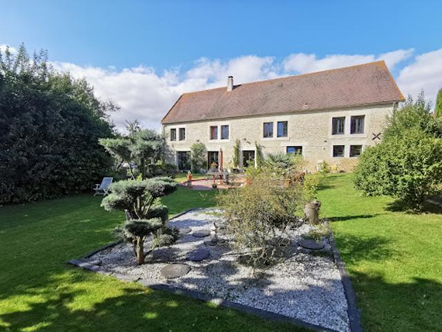Vente Maison 15 pièces 500 m2 Ernes